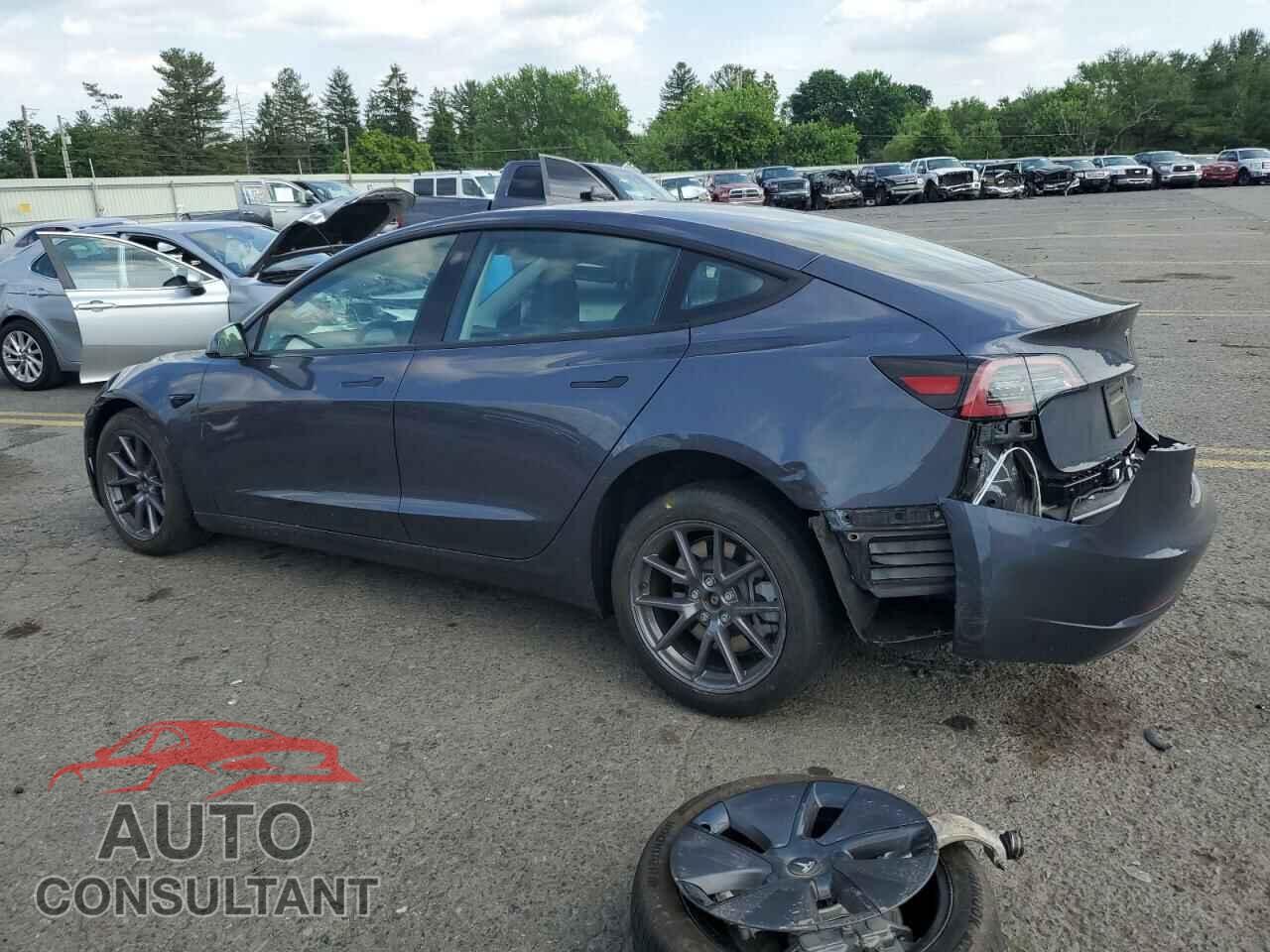 TESLA MODEL 3 2023 - 5YJ3E1EA2PF660459