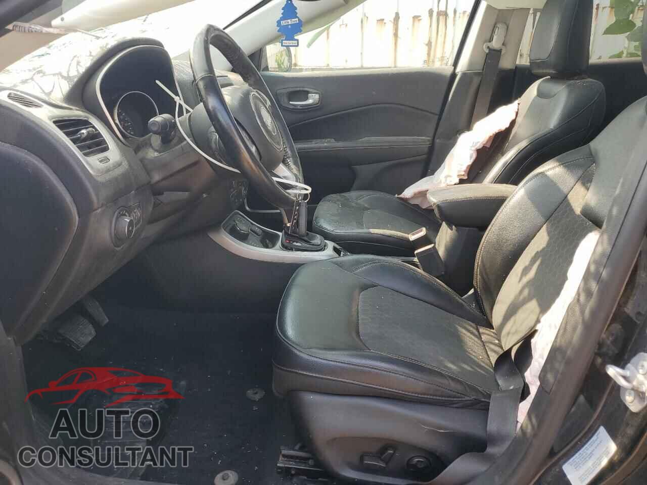 JEEP COMPASS 2018 - 3C4NJDBB6JT100228