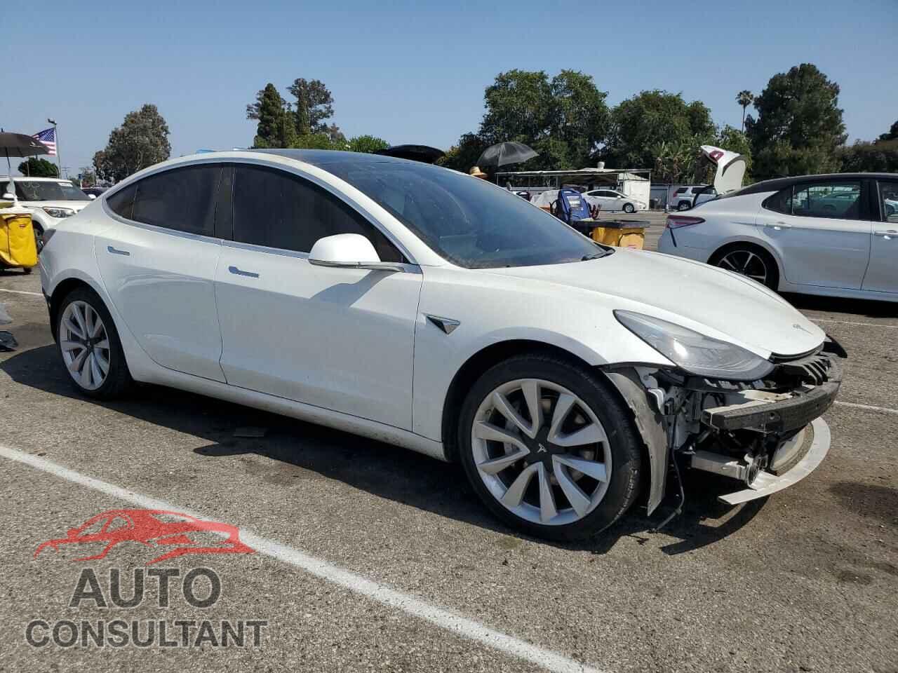 TESLA MODEL 3 2019 - 5YJ3E1EB2KF498527