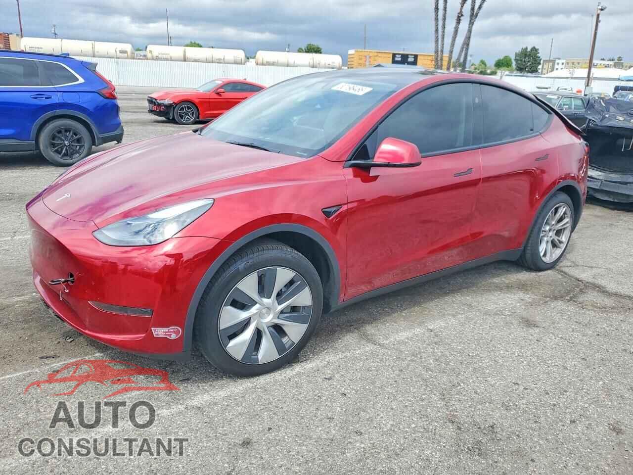 TESLA MODEL Y 2024 - 7SAYGDED3RF006121