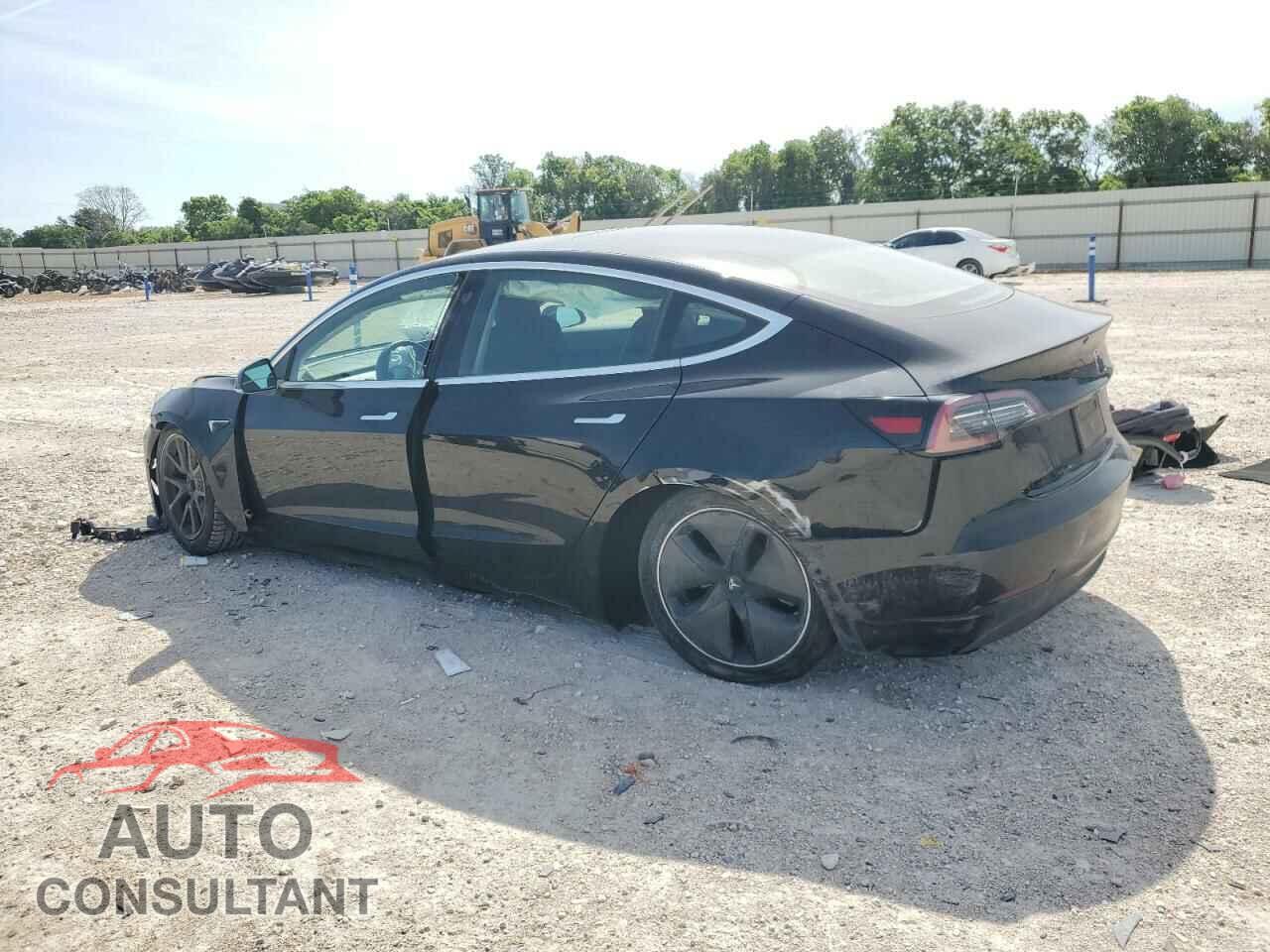 TESLA MODEL 3 2019 - 5YJ3E1EB6KF209049