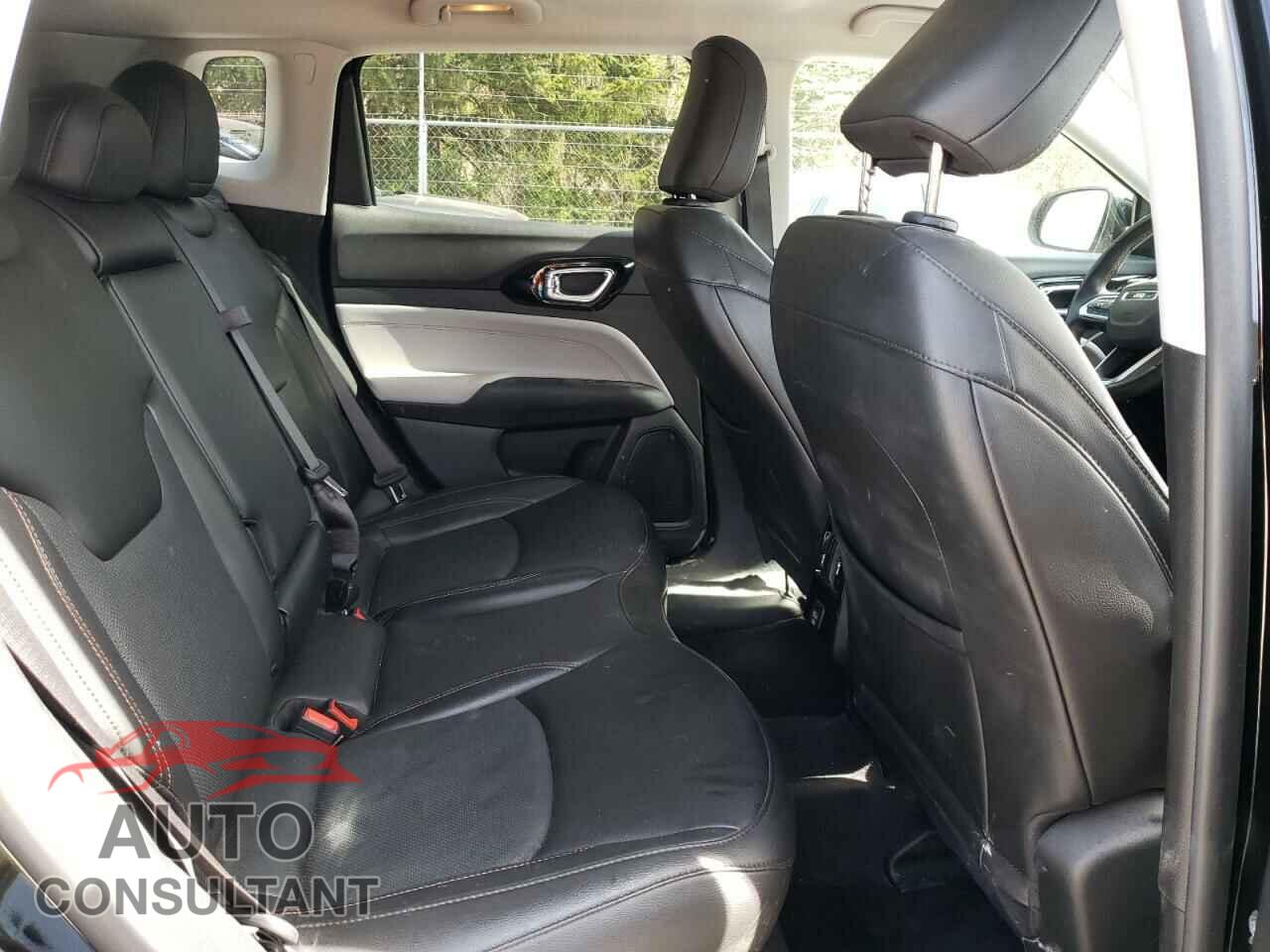 JEEP COMPASS 2022 - 3C4NJDCB8NT173346