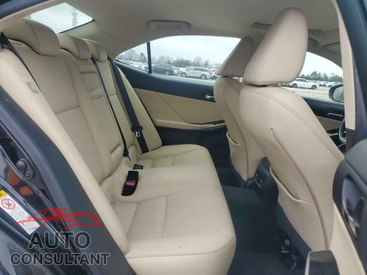 LEXUS IS 2015 - JTHCF1D29F5026376