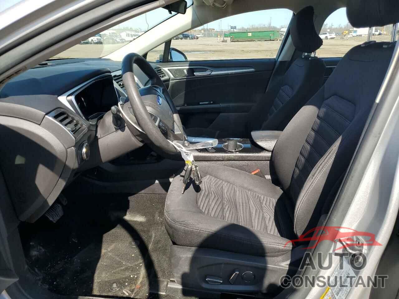 FORD FUSION 2016 - 1FA6P0H72G5110025