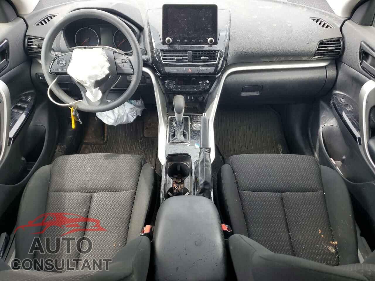MITSUBISHI ECLIPSE 2023 - JA4ATVAA8PZ033361