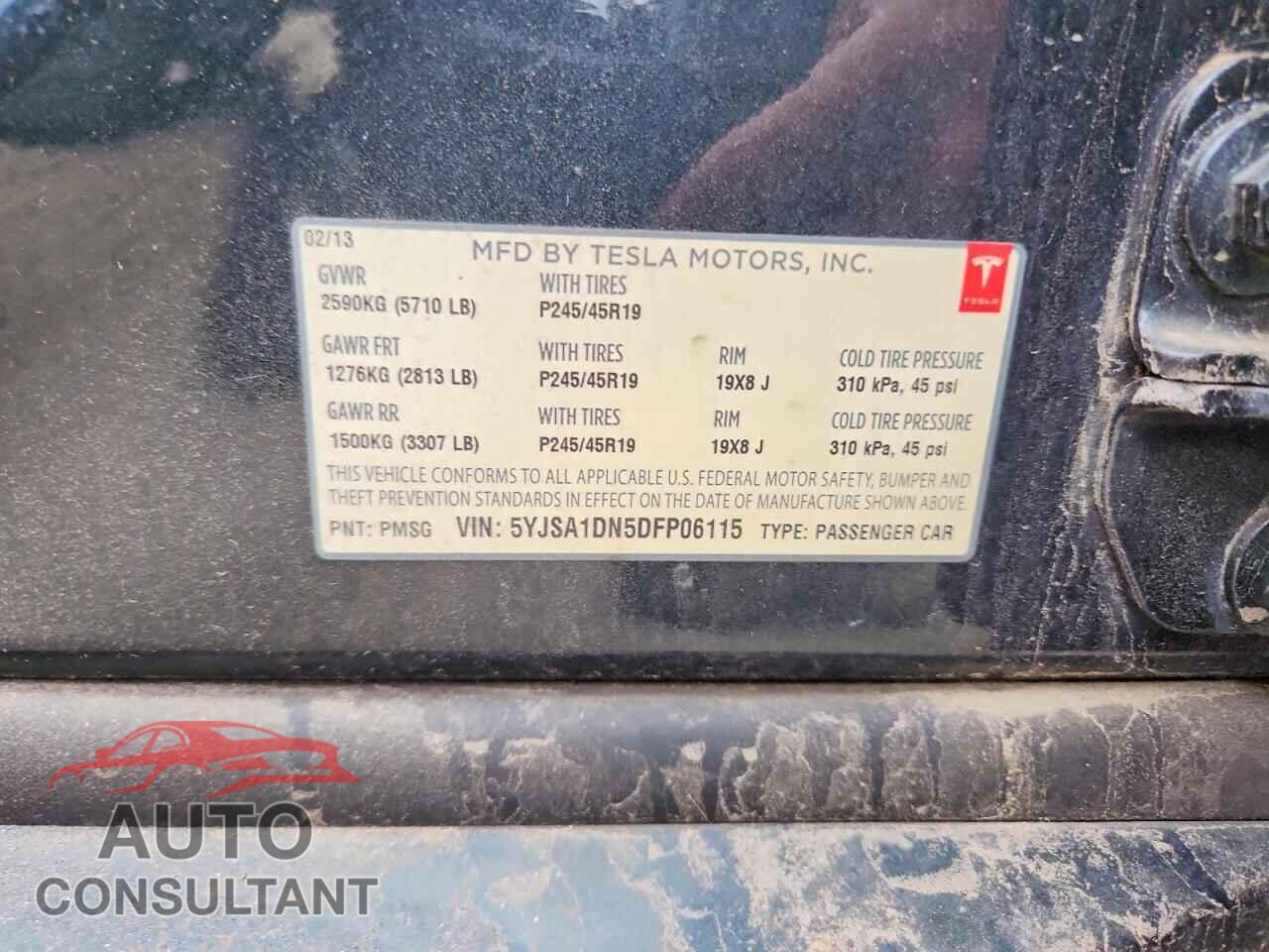 TESLA MODEL S 2013 - 5YJSA1DN5DFP06115