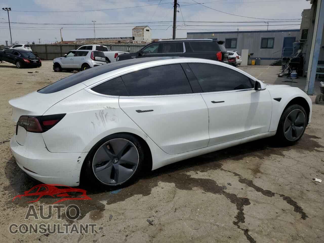 TESLA MODEL 3 2020 - 5YJ3E1EA5LF658828
