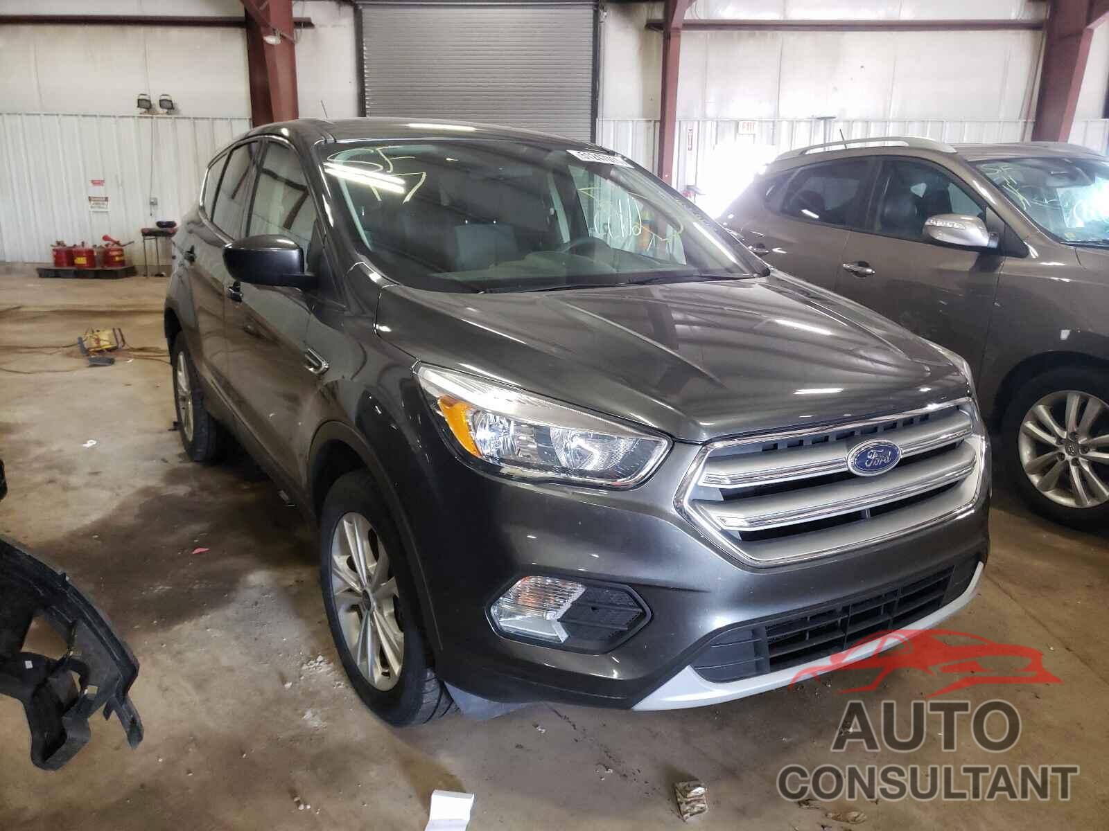 FORD ESCAPE 2017 - 1FMCU9GD5HUD58502