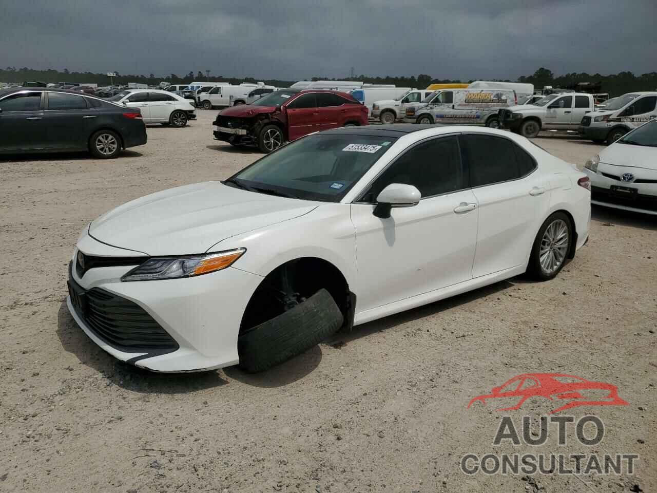 TOYOTA CAMRY 2020 - 4T1F11AK9LU975747