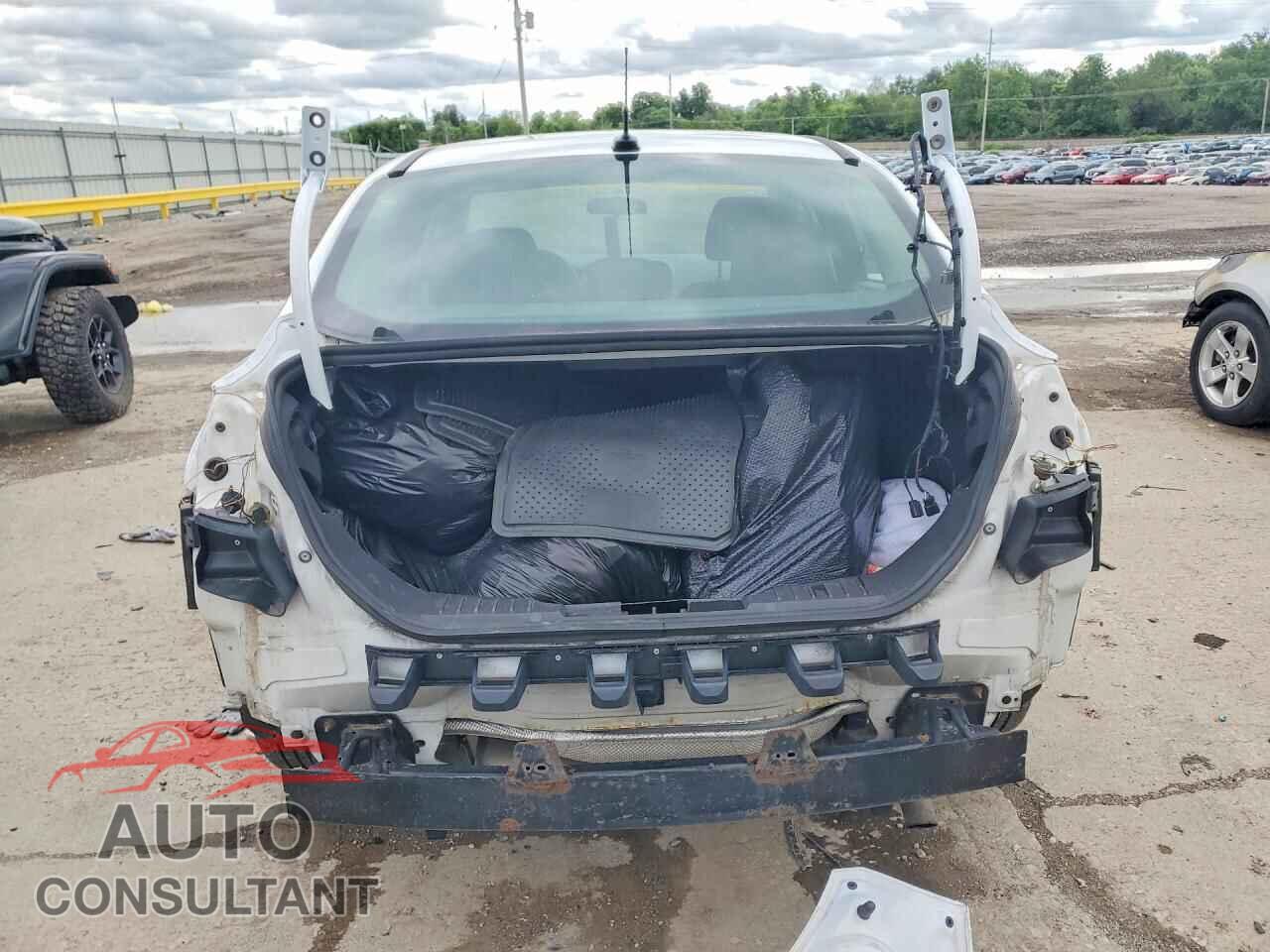 FORD FOCUS 2017 - 1FADP3F2XHL309515