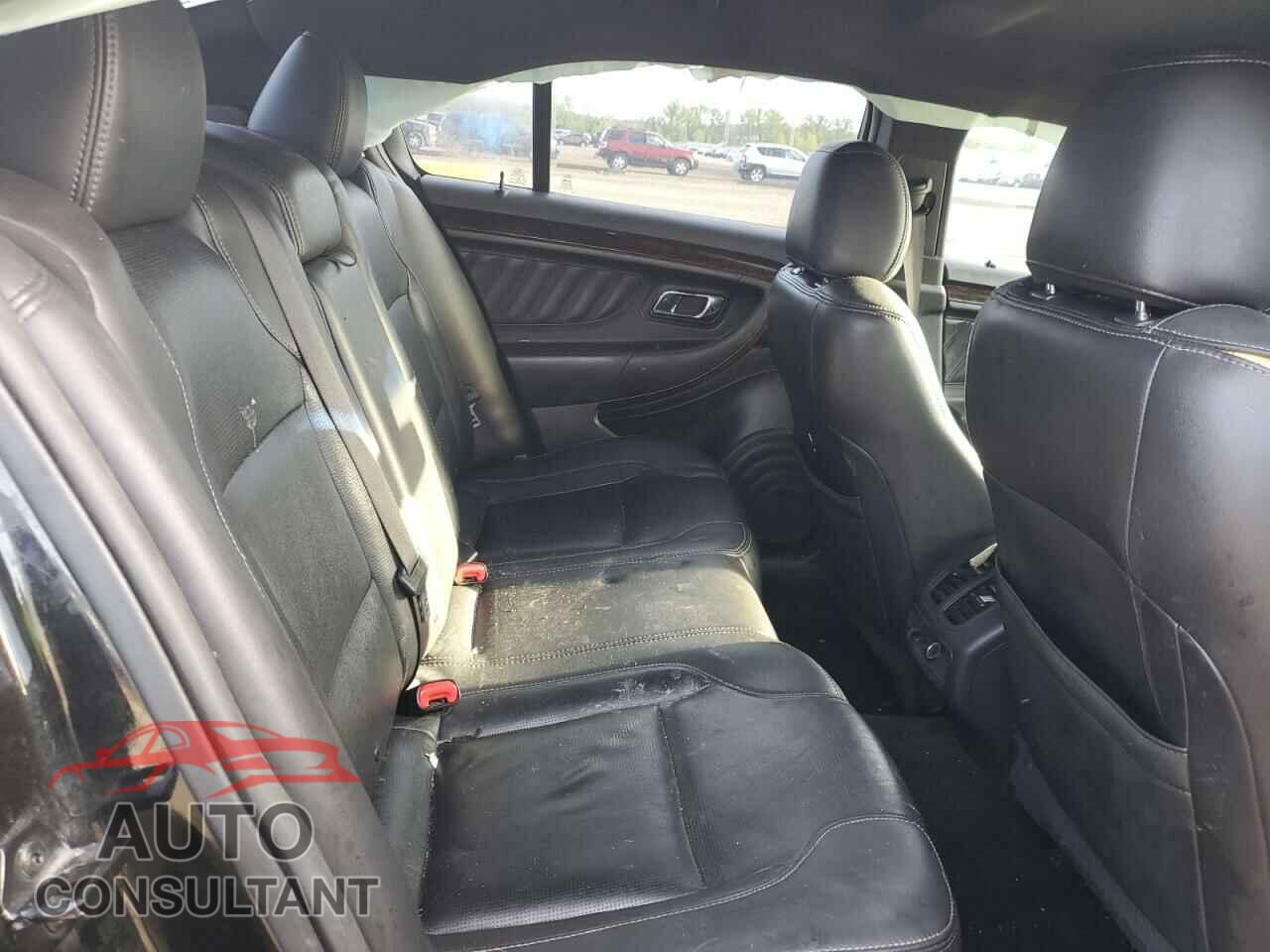 FORD TAURUS 2015 - 1FAHP2F80FG134309