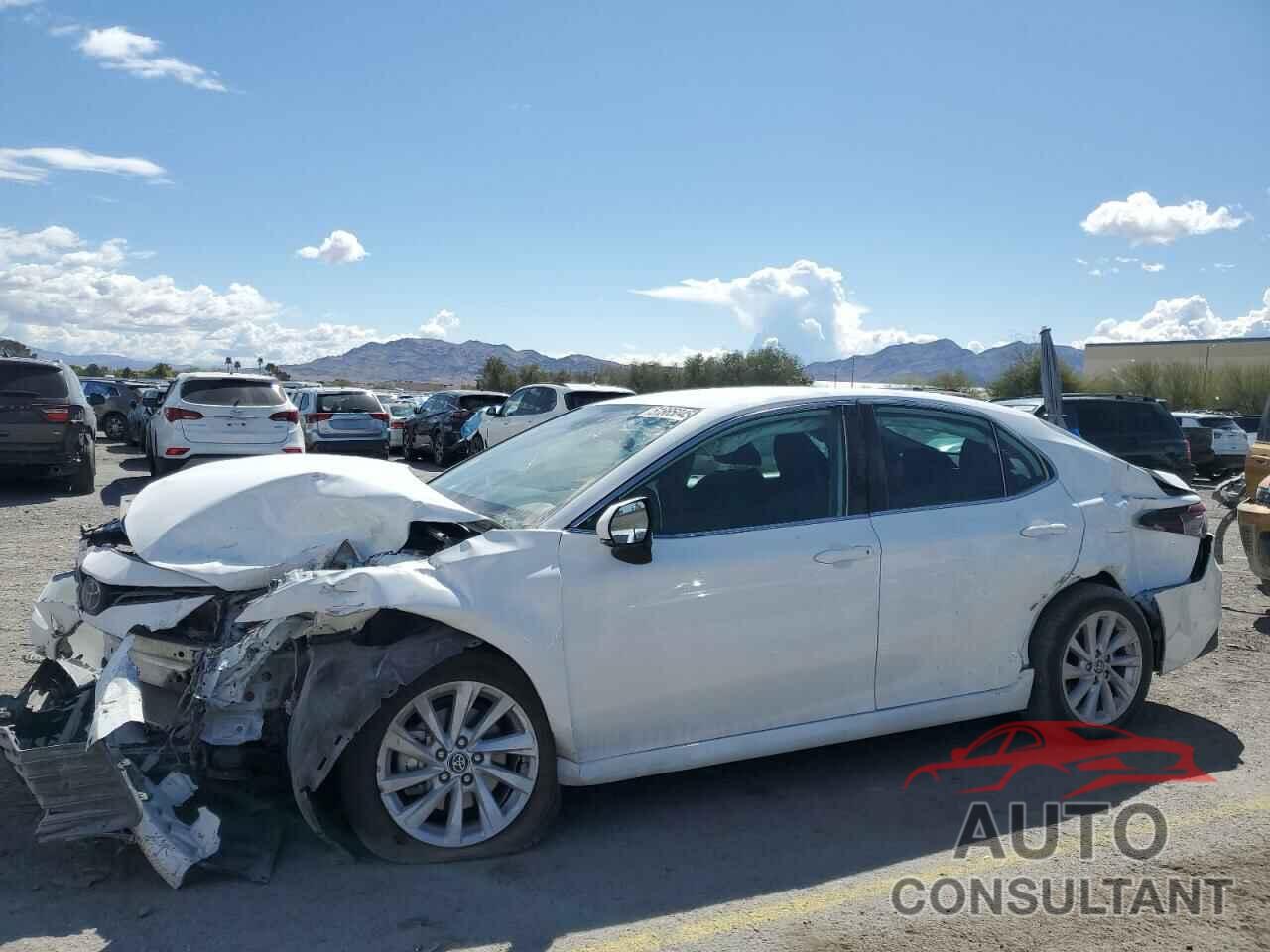 TOYOTA CAMRY 2023 - 4T1C11AK9PU181808
