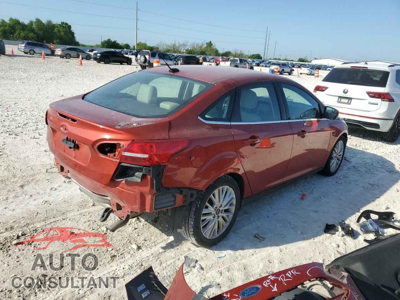 FORD FOCUS 2018 - 1FADP3J22JL314706