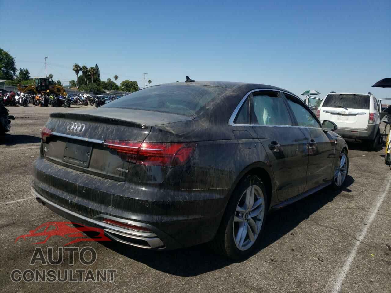 AUDI A4 2021 - WAUDAAF49MA015933