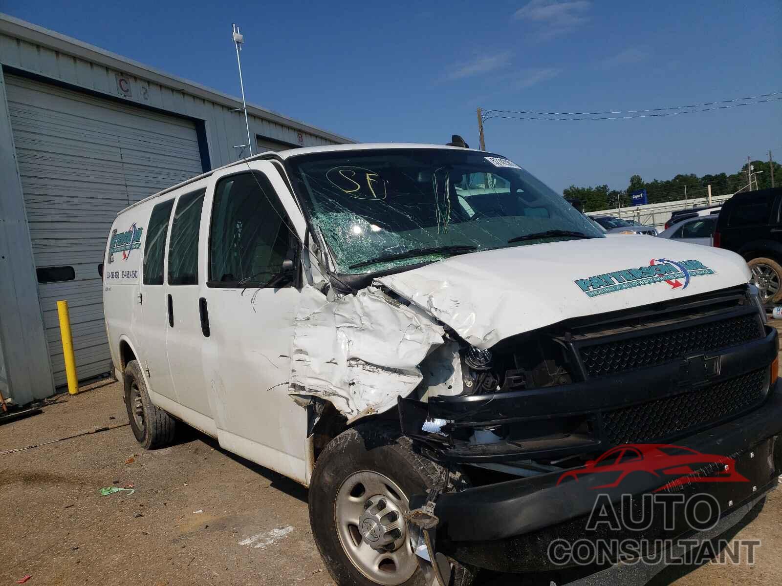 CHEVROLET EXPRESS 2018 - 1GCWGAFG8J1341304