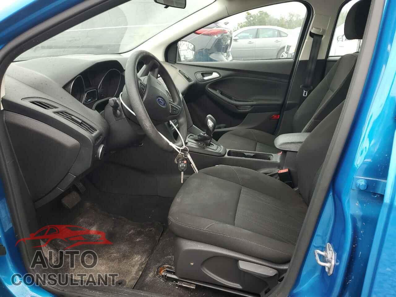 FORD FOCUS 2017 - 1FADP3F20HL242309