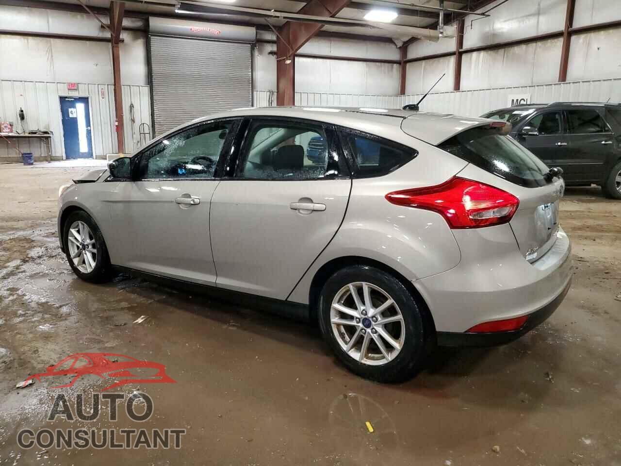 FORD FOCUS 2015 - 1FADP3K21FL301774