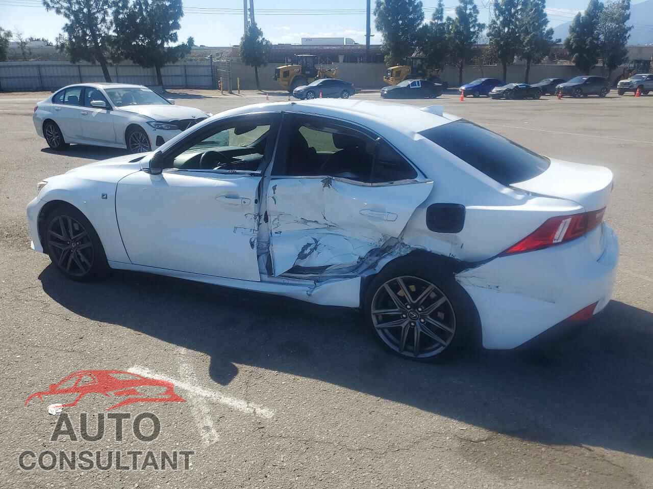 LEXUS IS 2014 - JTHBE1D2XE5010698
