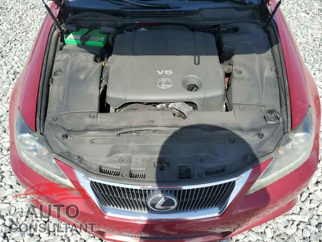 LEXUS IS 2012 - JTHFF2C29C2524305