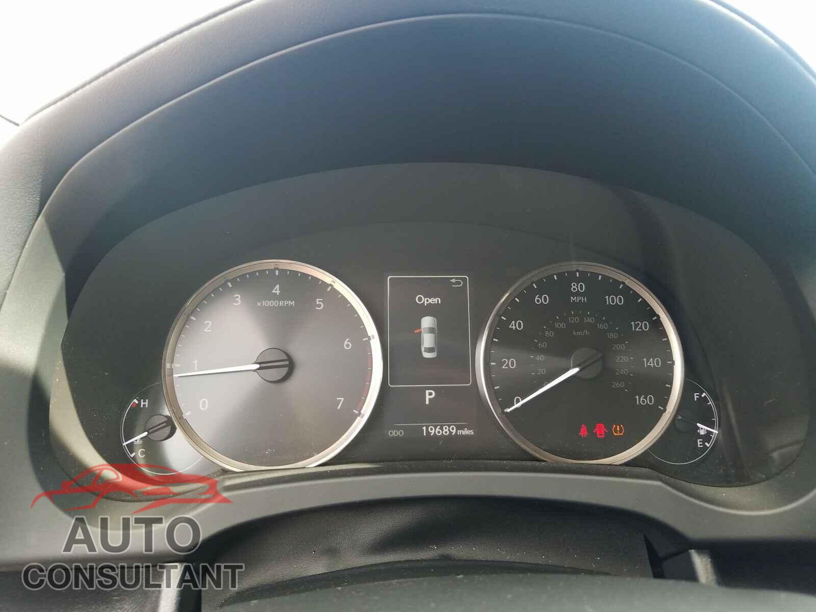 LEXUS IS 2019 - JTHBA1D26K5089181