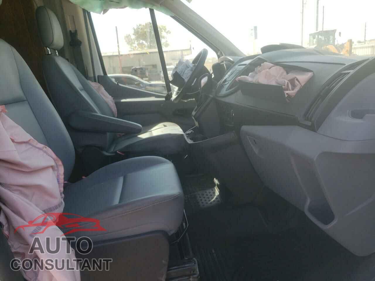 FORD TRANSIT 2019 - 1FTYR1CM4KKB76344