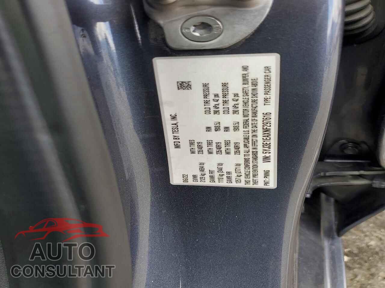 TESLA MODEL 3 2022 - 5YJ3E1EAXNF297616