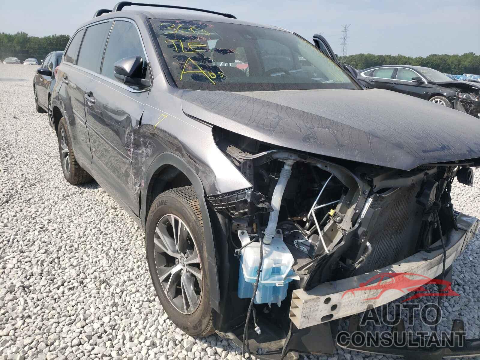 TOYOTA HIGHLANDER 2018 - 5TDZARFH2JS036826