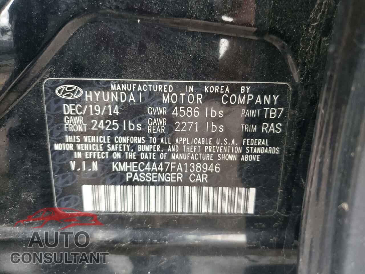 HYUNDAI SONATA 2015 - KMHEC4A47FA138946