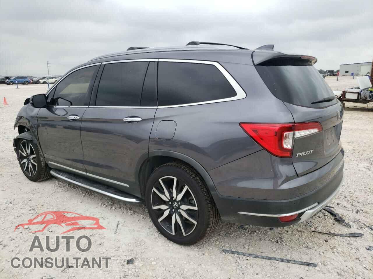 HONDA PILOT 2019 - 5FNYF6H96KB016862