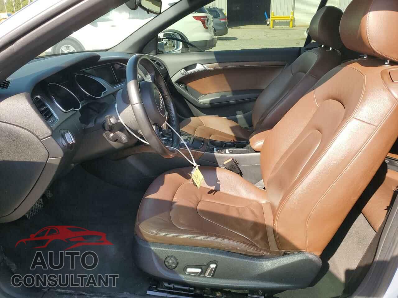 AUDI A5 2014 - WAUCFAFH4EN000590