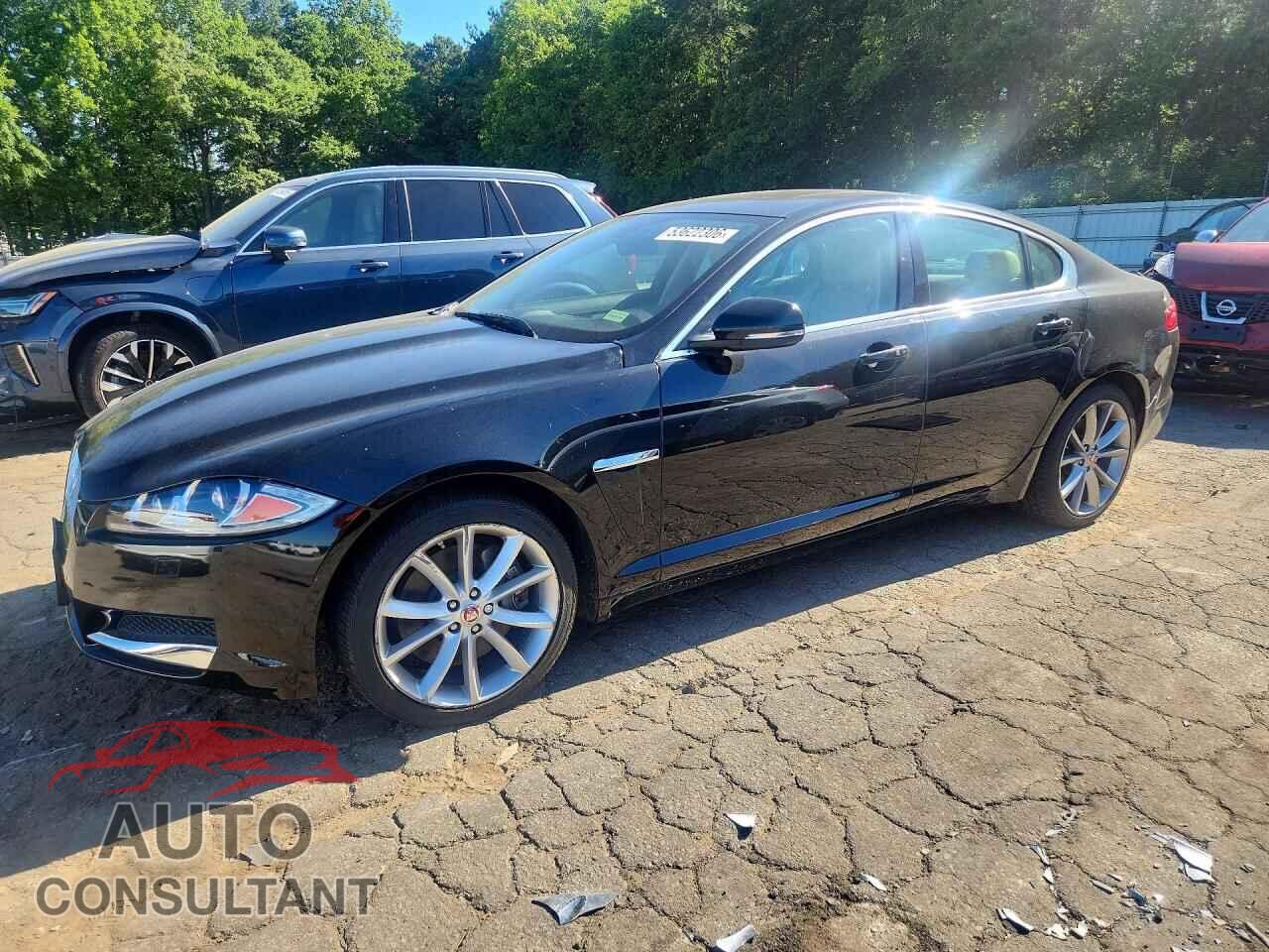 JAGUAR XF 2015 - SAJWJ0FF5F8U64142