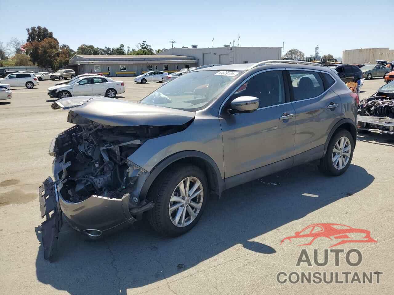 NISSAN ROGUE 2017 - JN1BJ1CP8HW032081