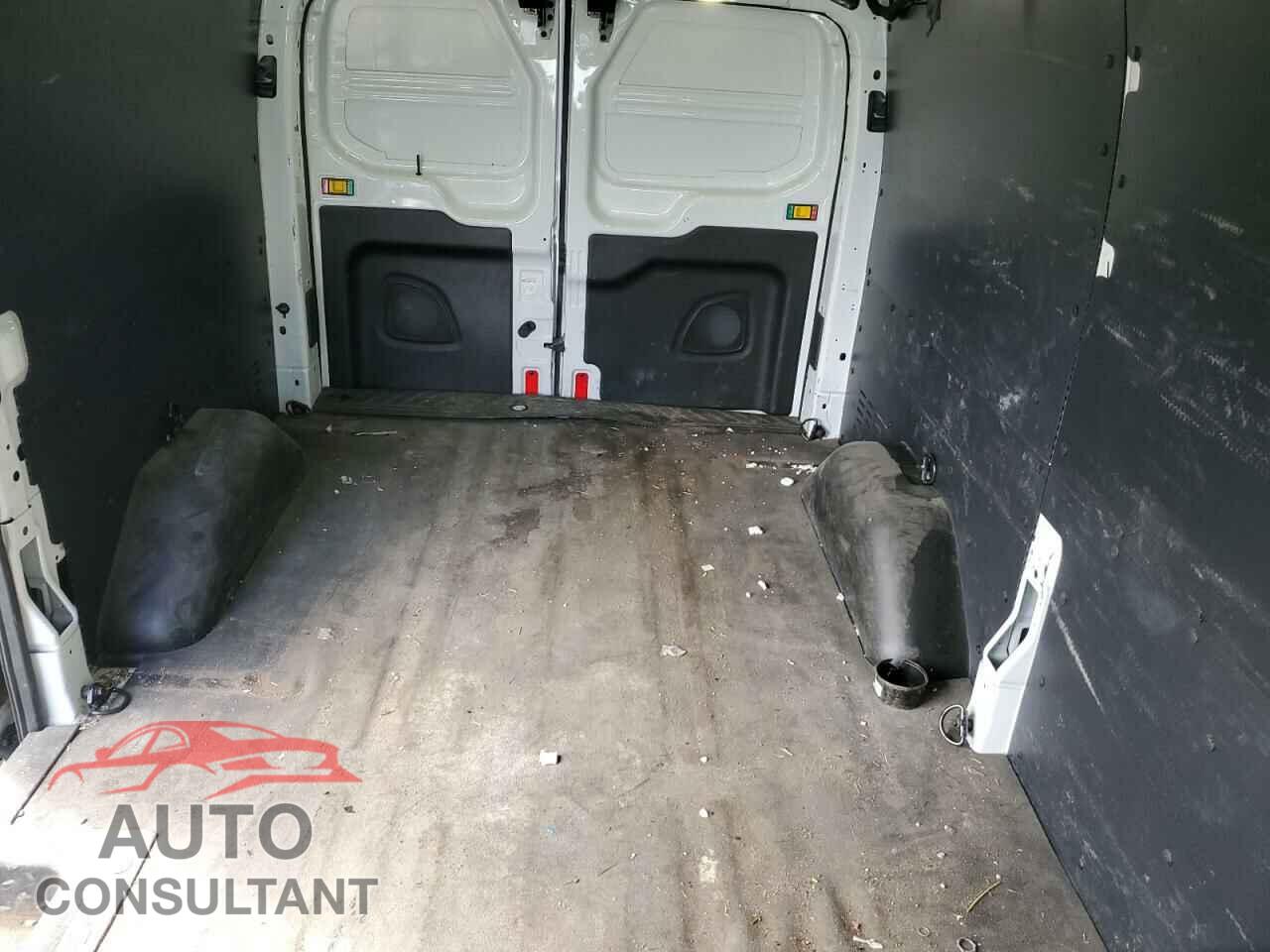 FORD TRANSIT 2017 - 1FTYR1YG6HKB53904