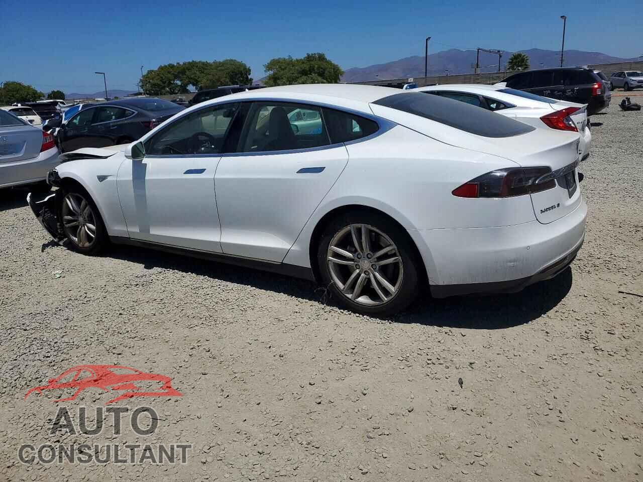 TESLA MODEL S 2014 - 5YJSA1H19EFP49994