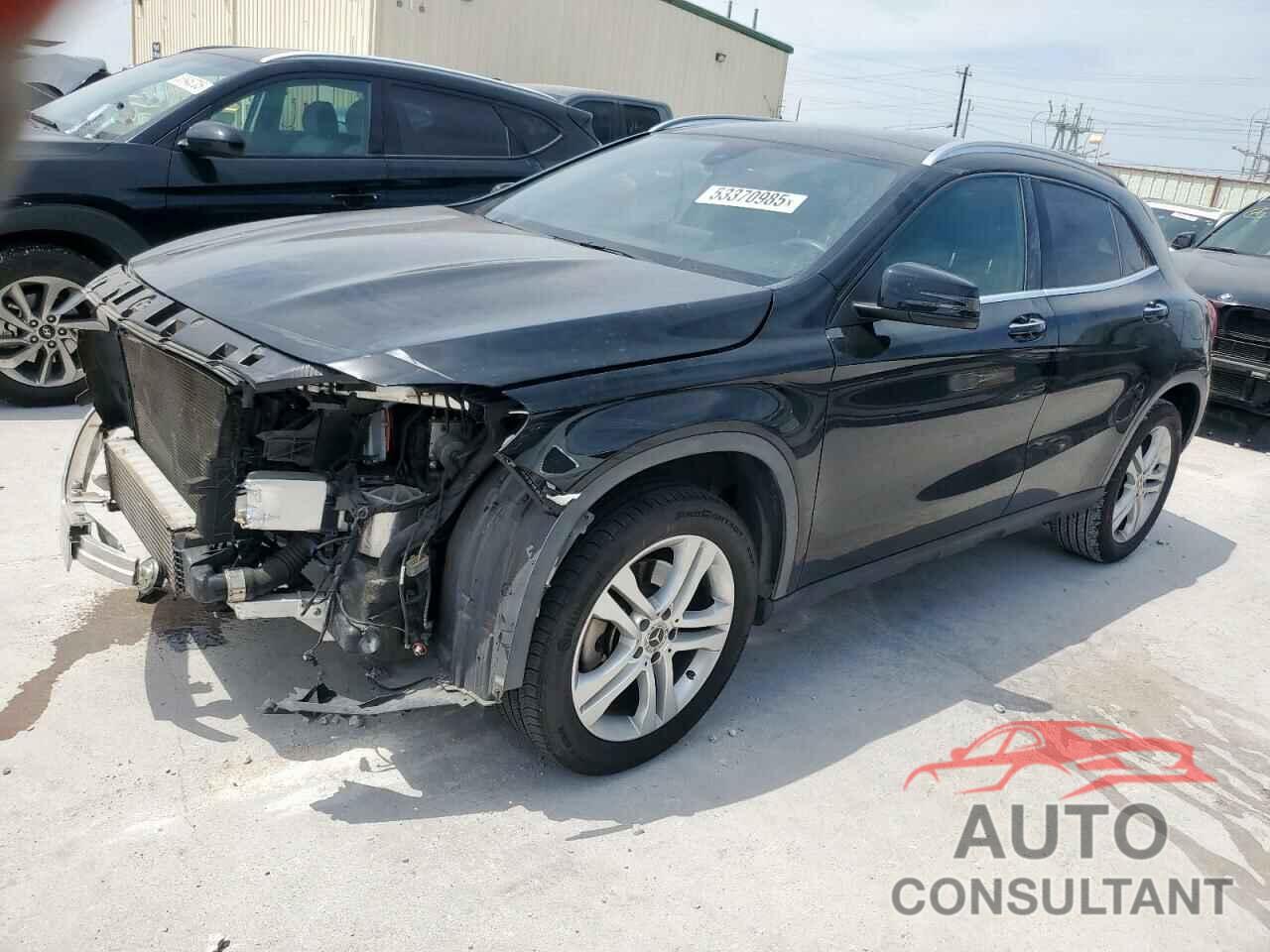 MERCEDES-BENZ GLA-CLASS 2019 - WDCTG4EB0KU010799