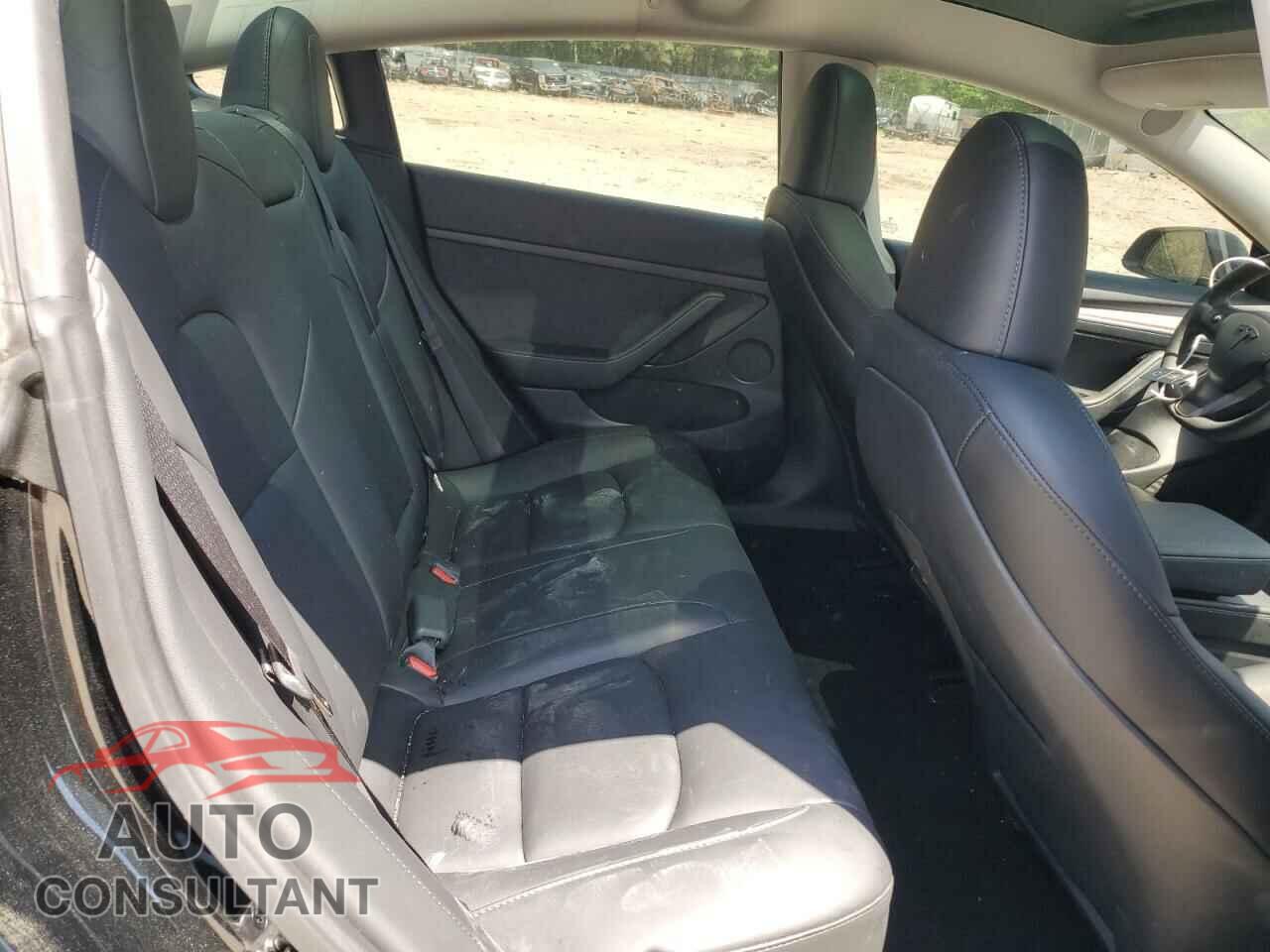 TESLA MODEL 3 2023 - 5YJ3E1EA8PF561466