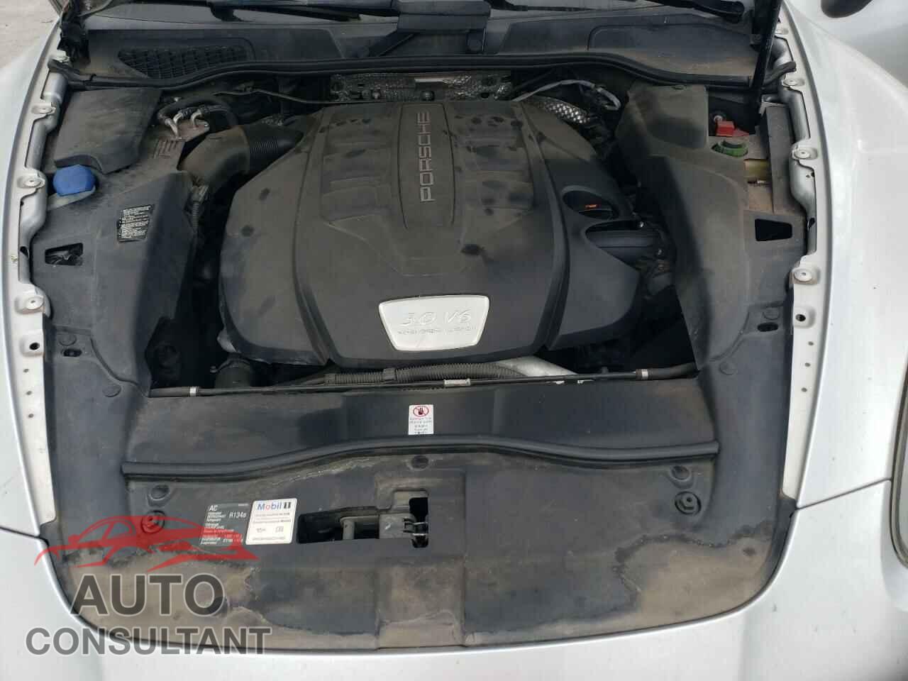 PORSCHE CAYENNE 2013 - WP1AF2A2XDLA26056