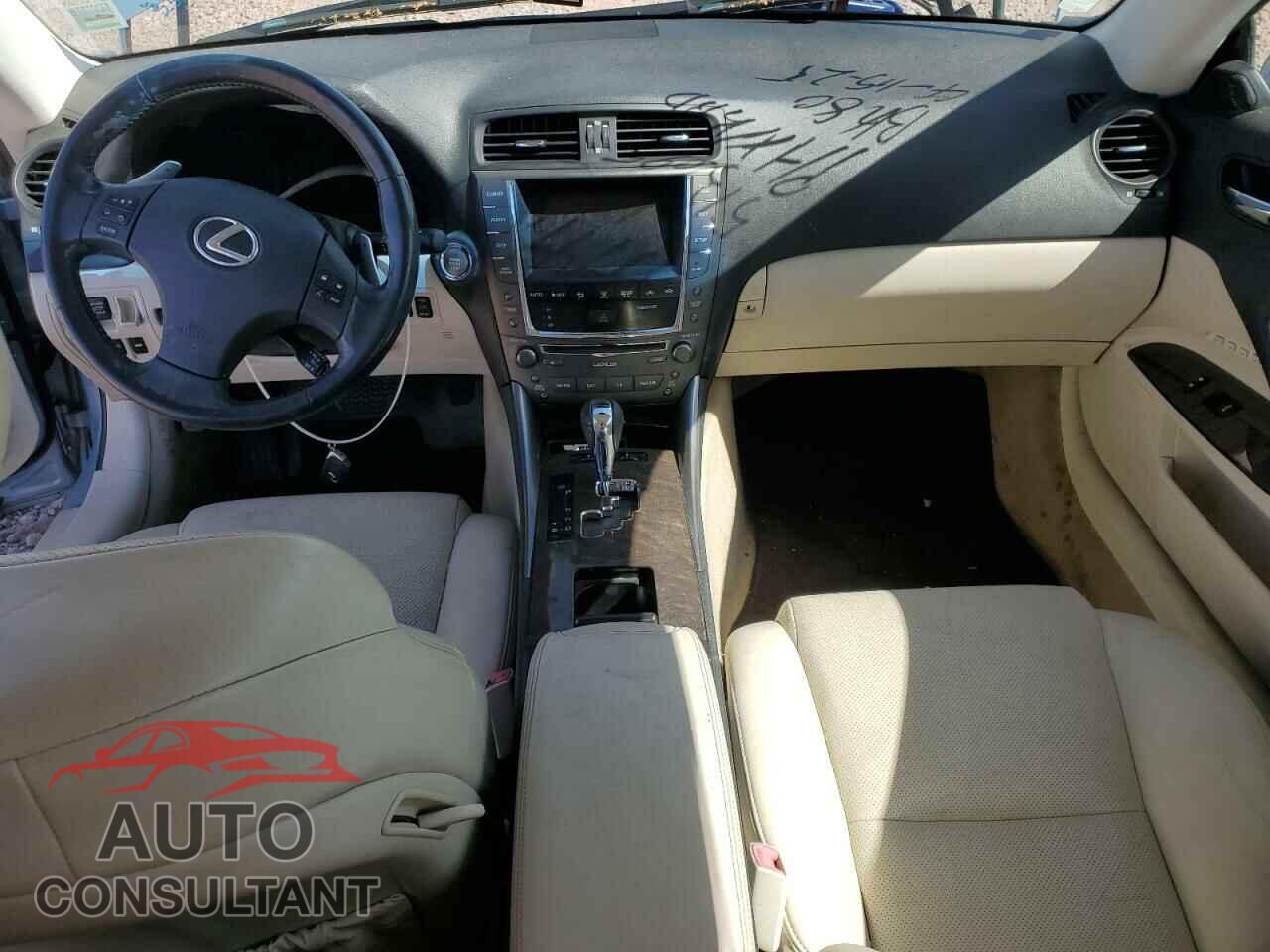 LEXUS IS 2010 - JTHFF2C28A2513695