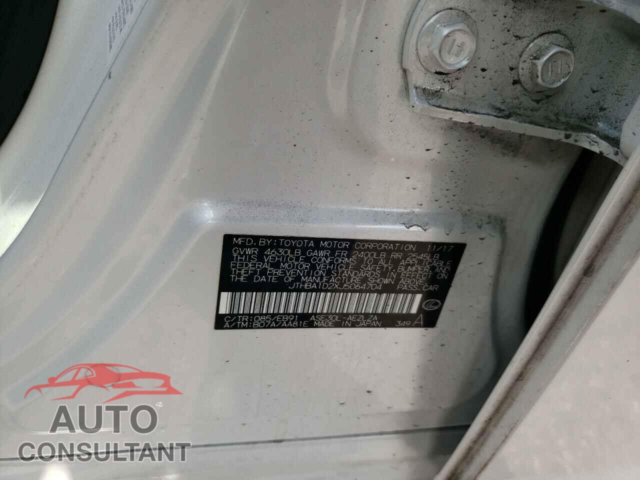 LEXUS IS 2018 - JTHBA1D2XJ5064704