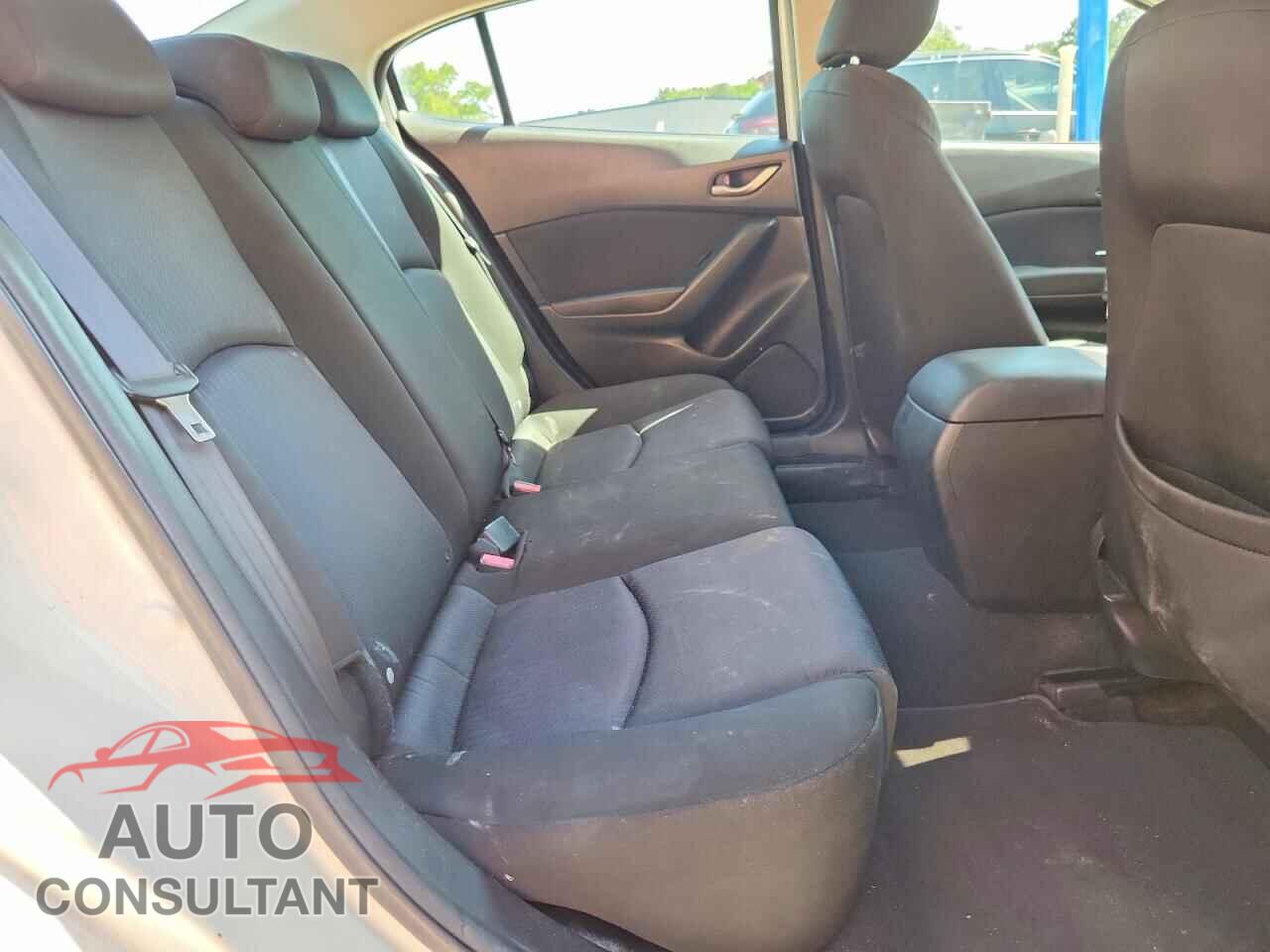 MAZDA 3 2015 - 3MZBM1U79FM173643