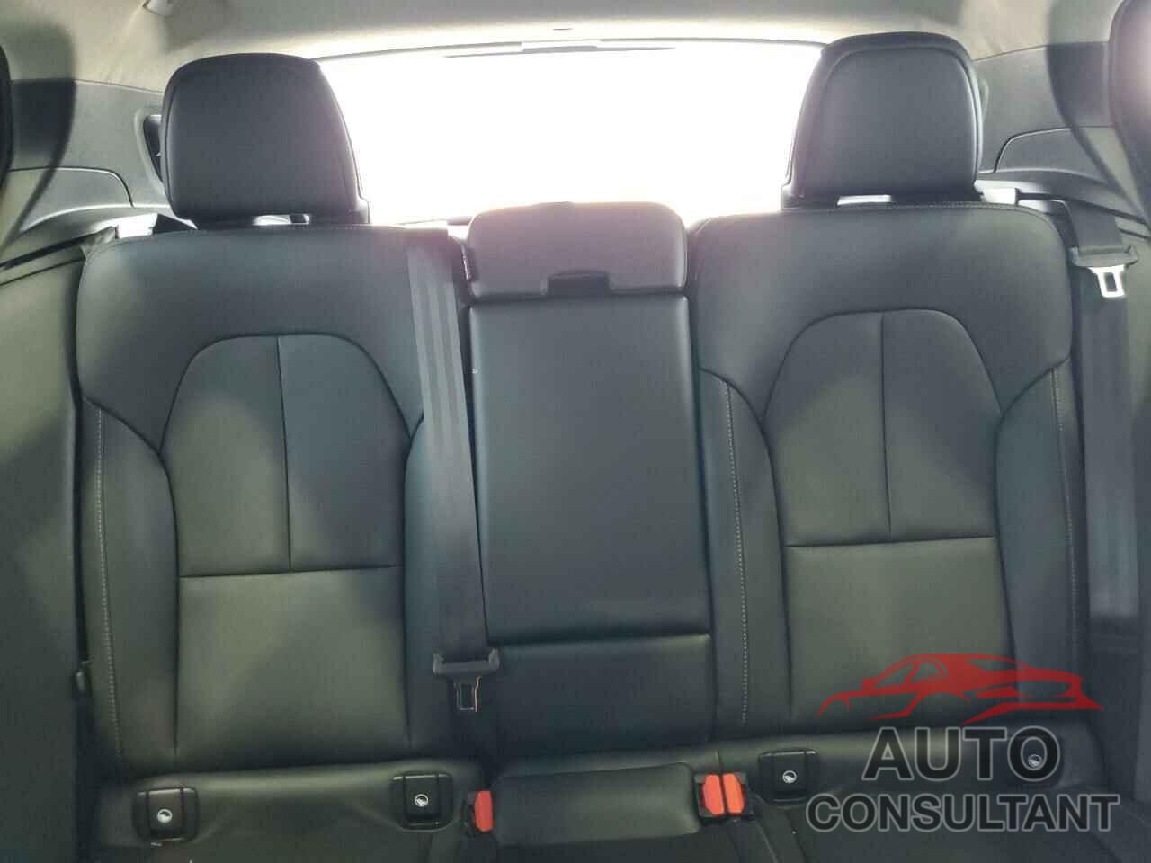 VOLVO XC40 2021 - YV4AC2HK8M2581963