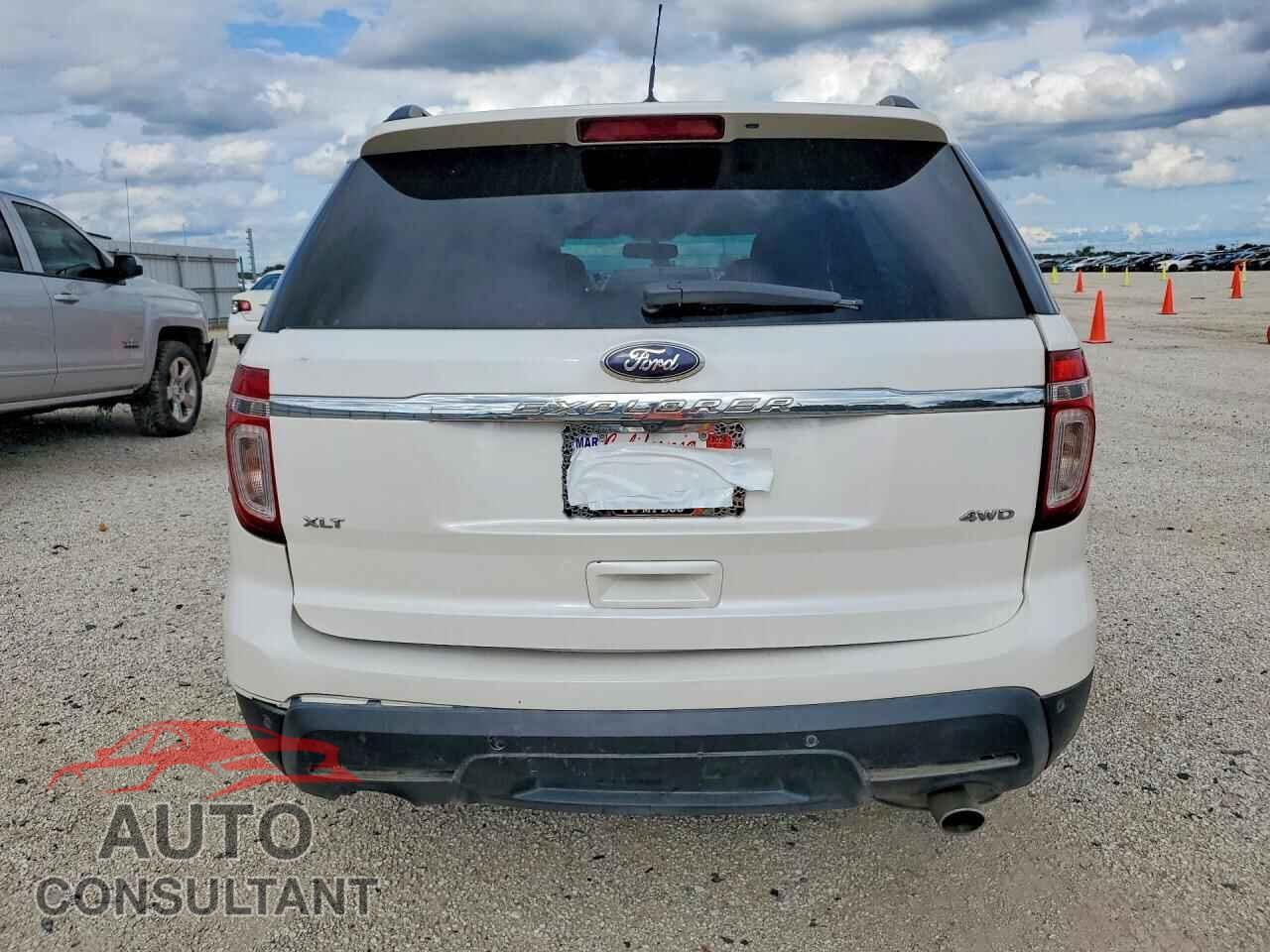 FORD EXPLORER 2013 - 1FM5K8D85DGA50660
