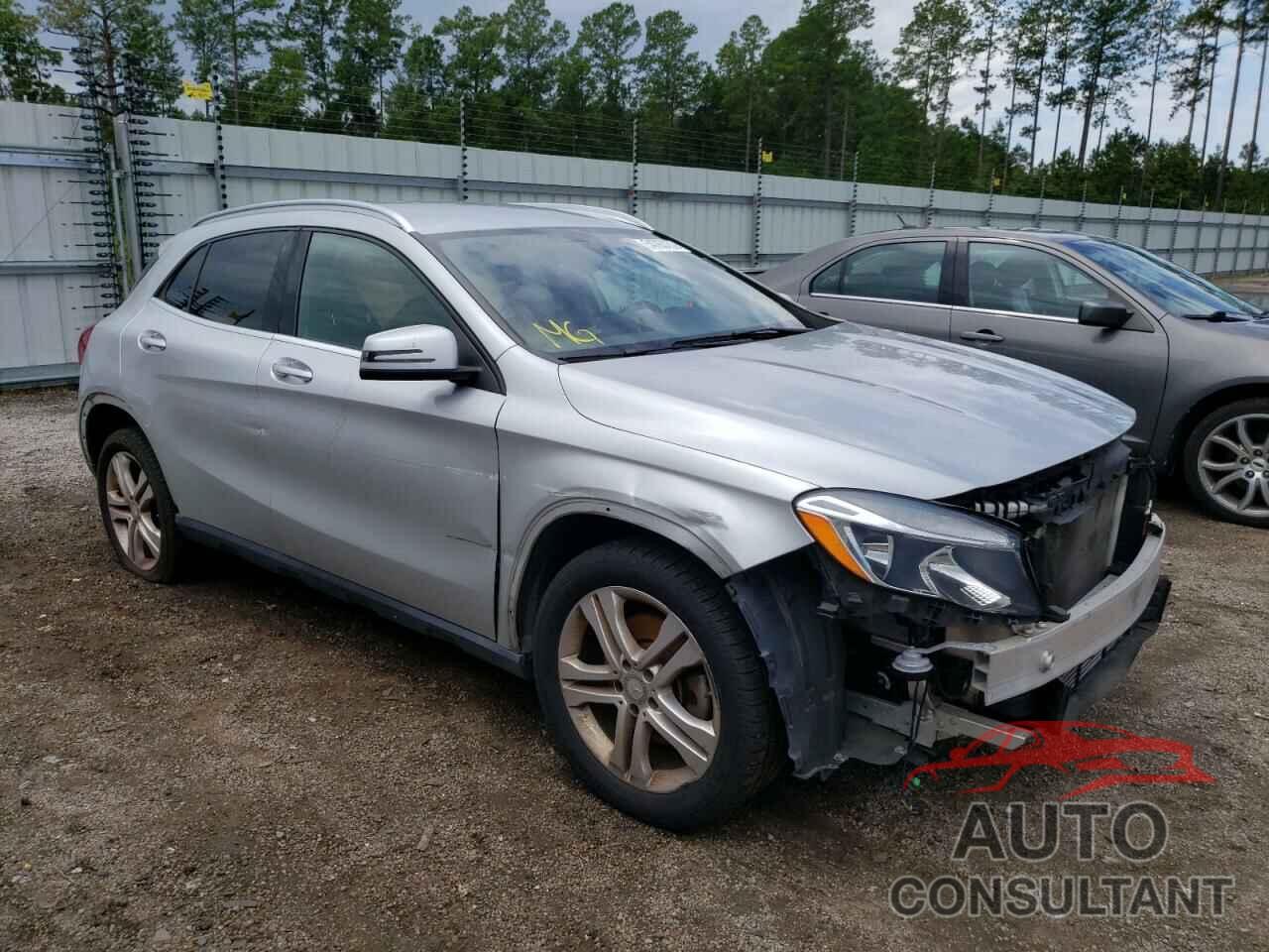 MERCEDES-BENZ GLA-CLASS 2016 - WDCTG4GB2GJ227695