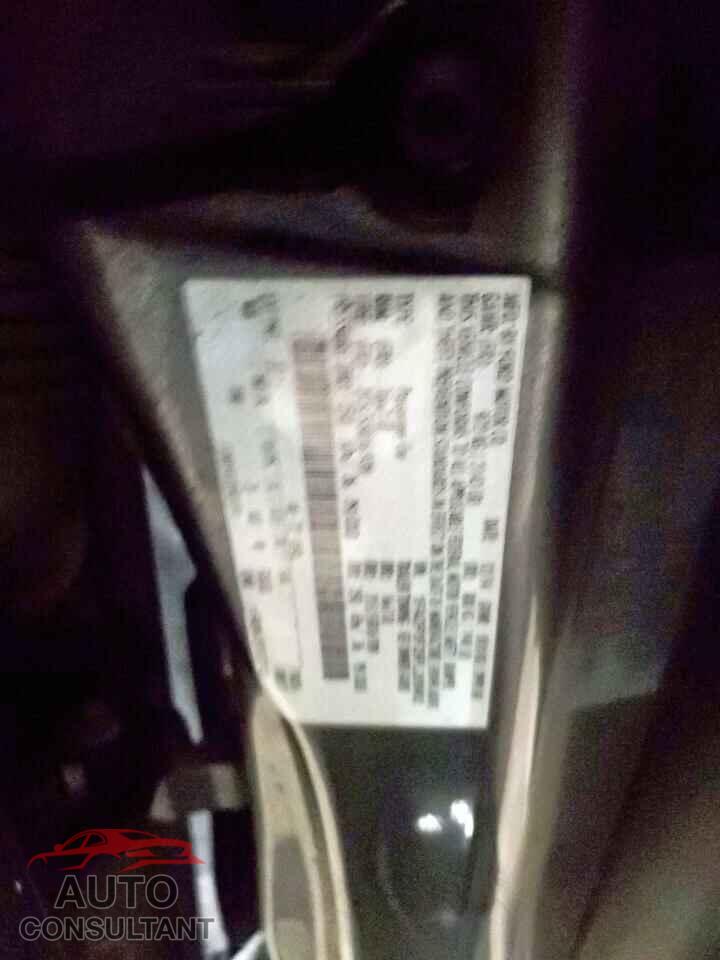 FORD FOCUS 2015 - 1FADP3F25FL205902