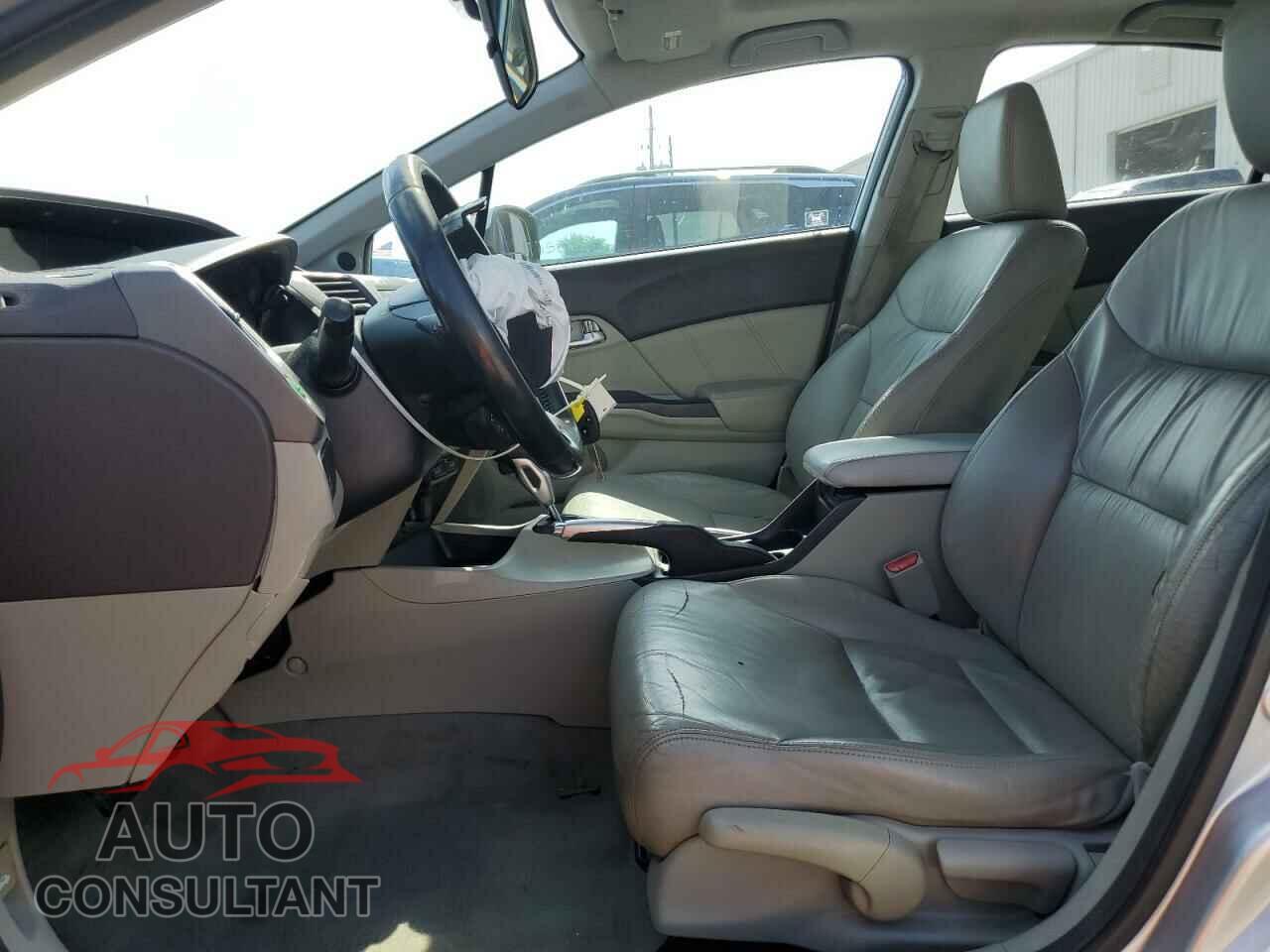 HONDA CIVIC 2012 - 2HGFB2F96CH504477