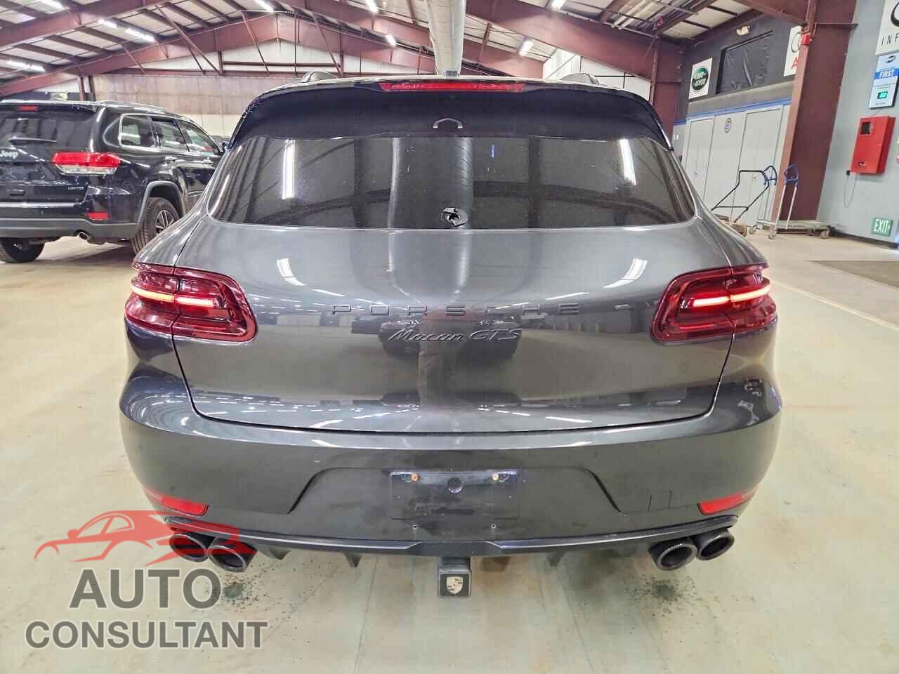 PORSCHE MACAN 2017 - WP1AG2A58HLB52087