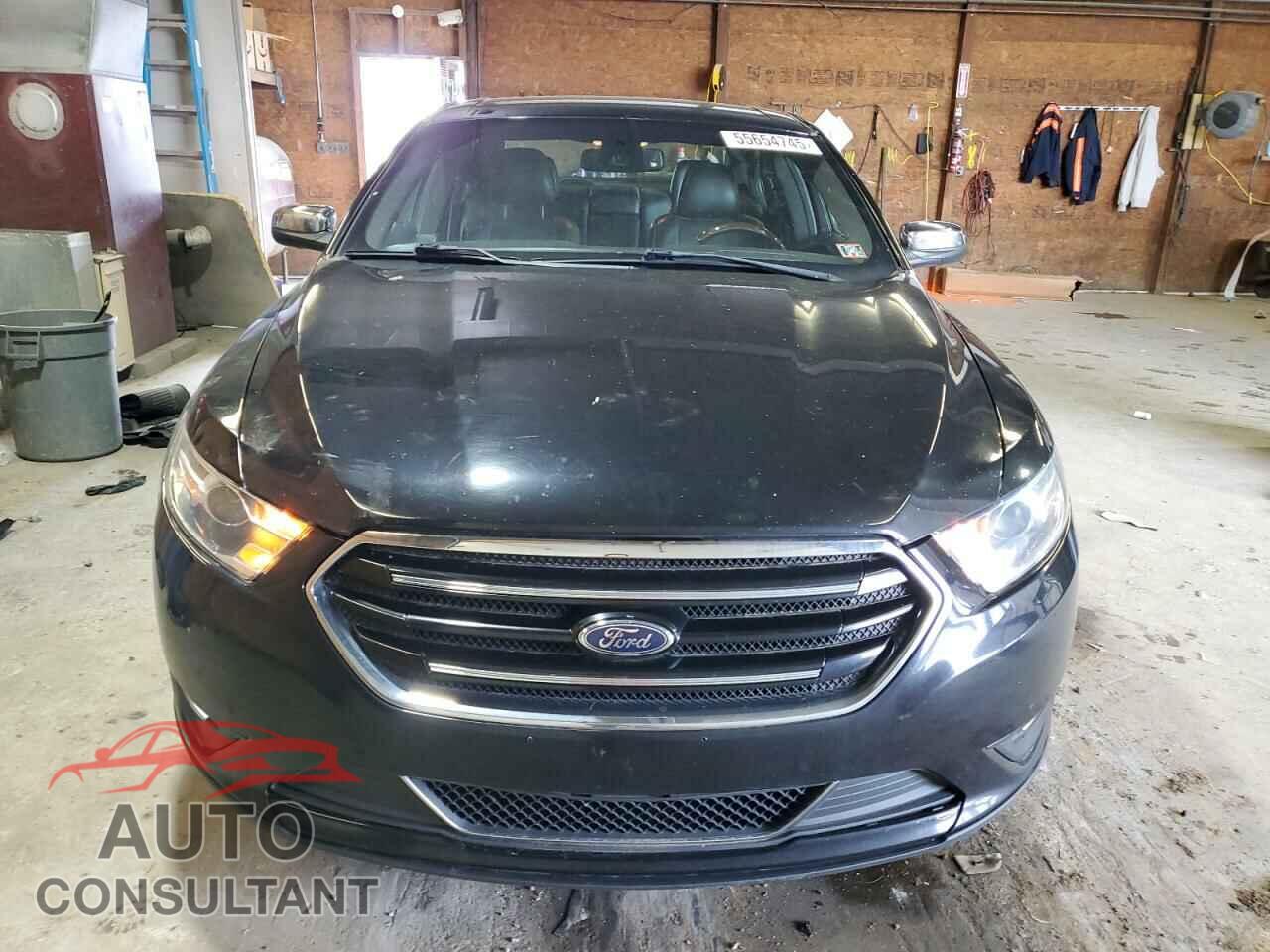 FORD TAURUS 2017 - 1FAHP2F81HG104822
