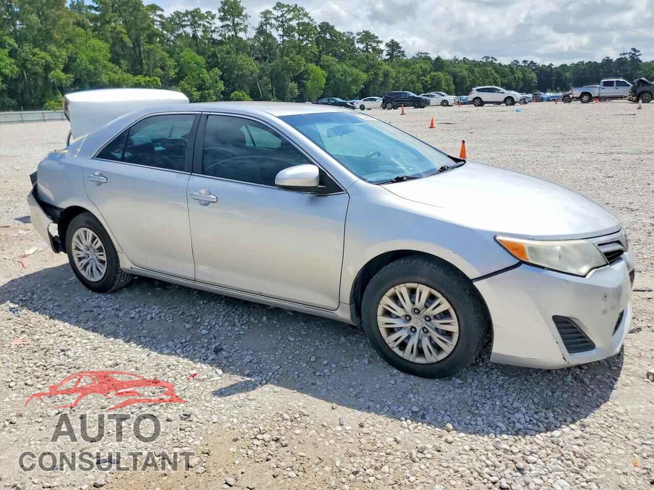 TOYOTA CAMRY 2014 - 4T4BF1FK0ER438024