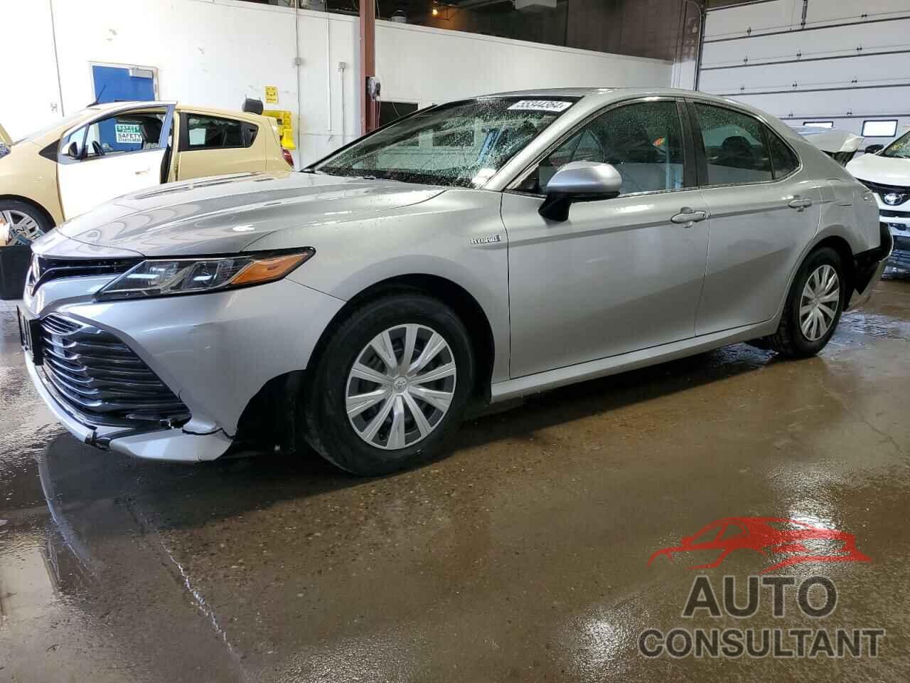 TOYOTA CAMRY 2018 - 4T1B31HK8JU500859