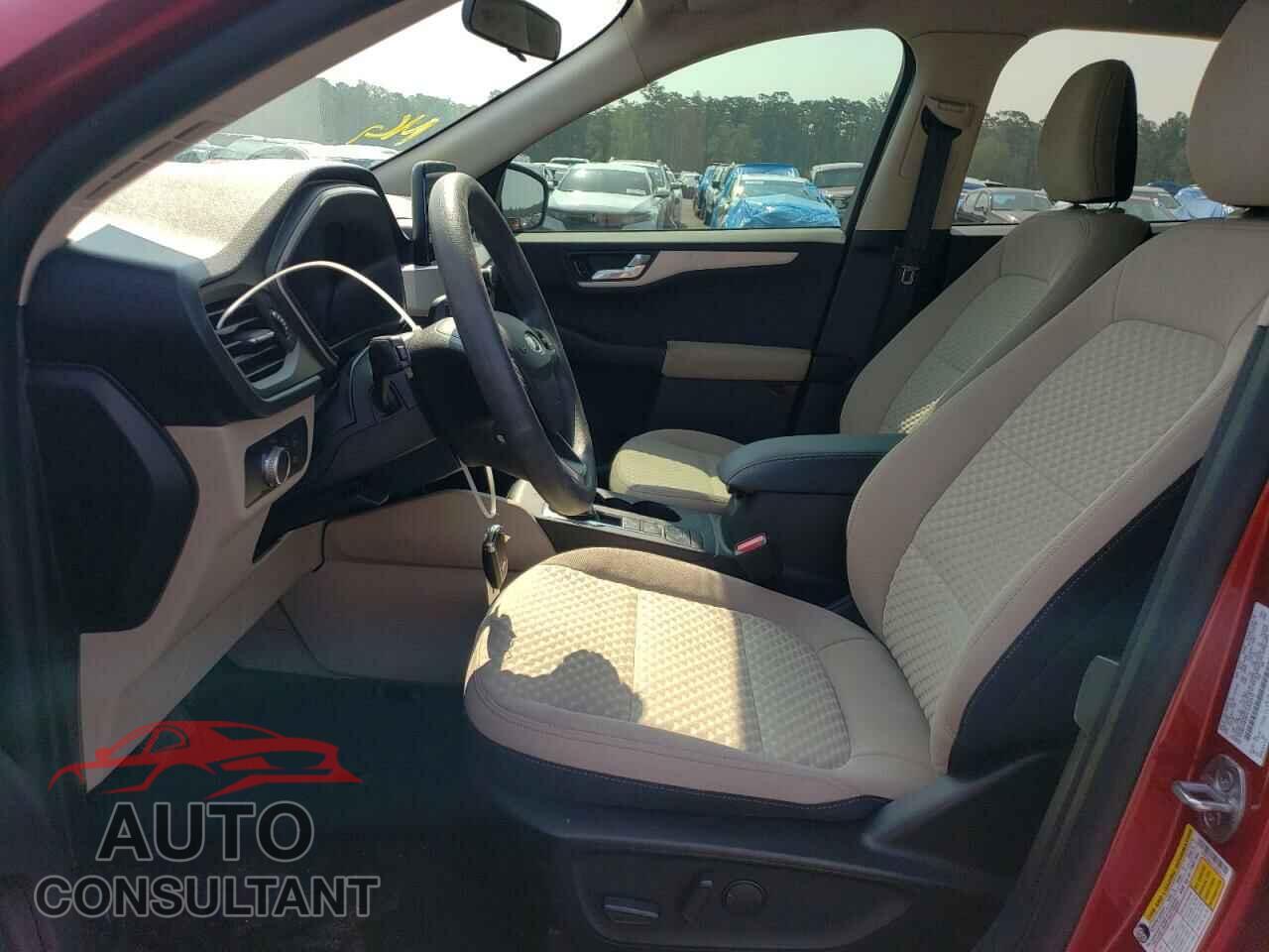 FORD ESCAPE 2020 - 1FMCU0G61LUA22111